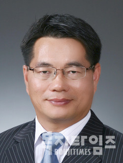 김승용 한국지역사회복지학회 회장‧백석대학교 사회복지학부 교수