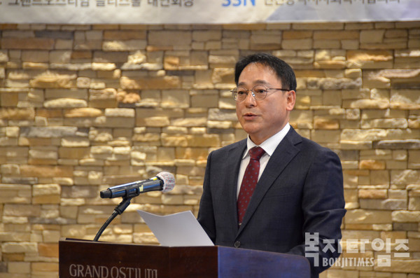 박선원 당선인이 당선 소감을 밝히고 있다.