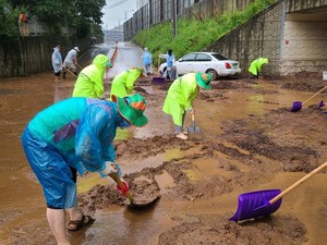 한국중앙자원봉사센터, 안전한 수해 복구 자원봉사 지원 총력