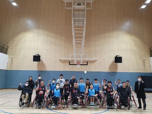 아산휠스파워농구단, 코웨이블루휠스휠체어농구단 실업팀 초청 경기 개최