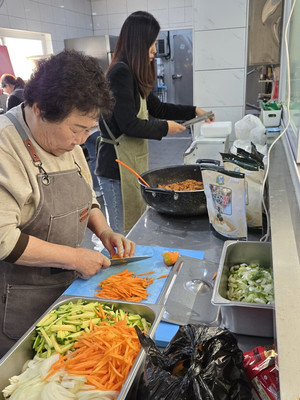 “나누고, 베풀고, 함께하고”…‘쓰리고 나눔’으로 이웃의 삶을 채우다
