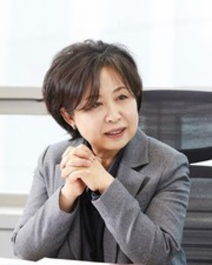 세대를 잇는 복지 , 공존으로 나아가다